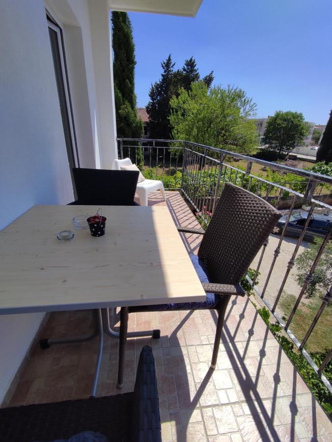 Three Lions Apartment Pula Exterior foto
